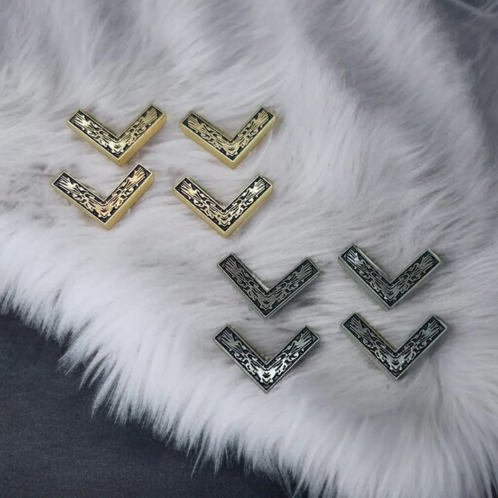 Engraved Style Collar Tips