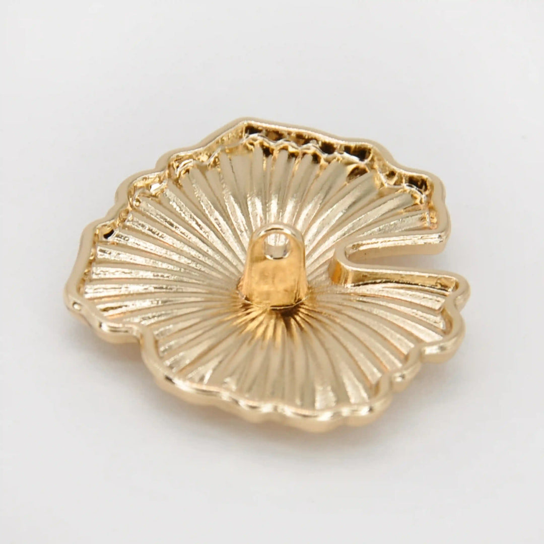 Fluted Shell Buttons