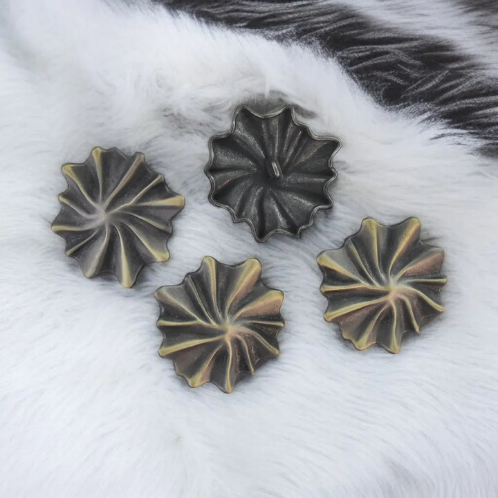 Elegant Shell Inspire Buttons