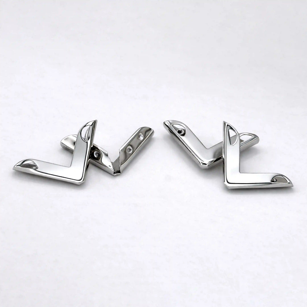 V-Shaped Open Design Collar Tip