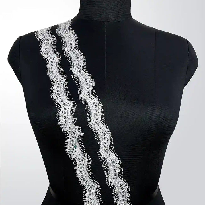 Mirrored Rose Chantilly Lace Set