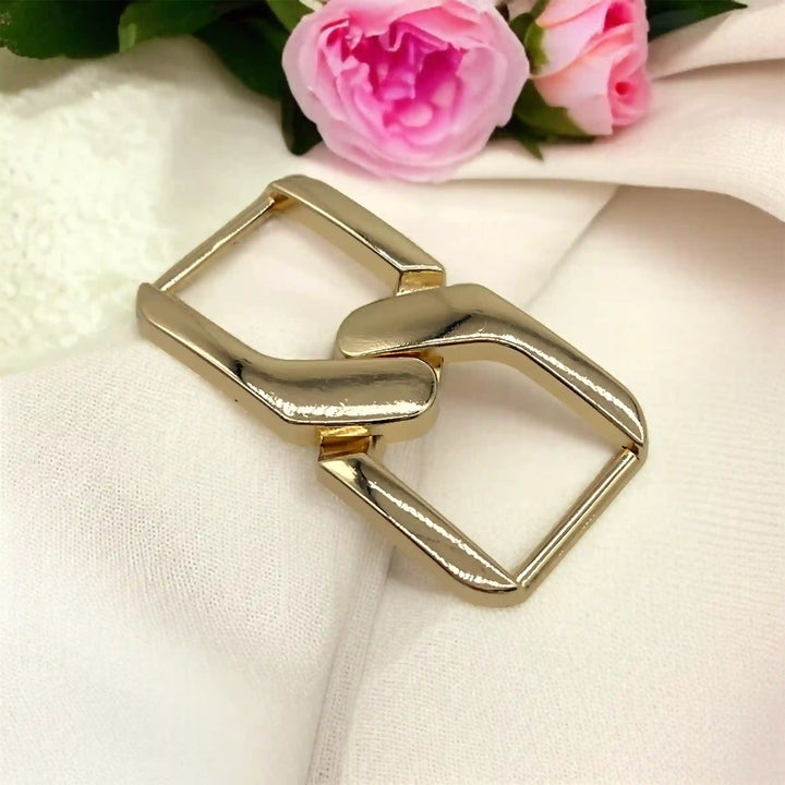 Link Style Buckle