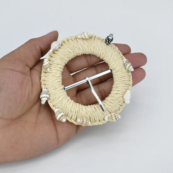 Woven Scalloped Raffia Buckle