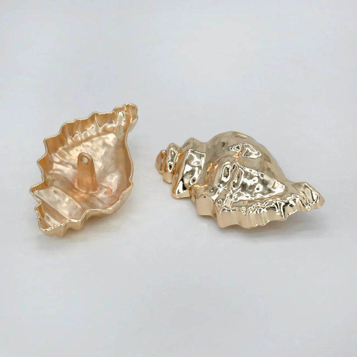 Metallic Gold Shell Shape Shank Button | 28mm x 55mm (86L)