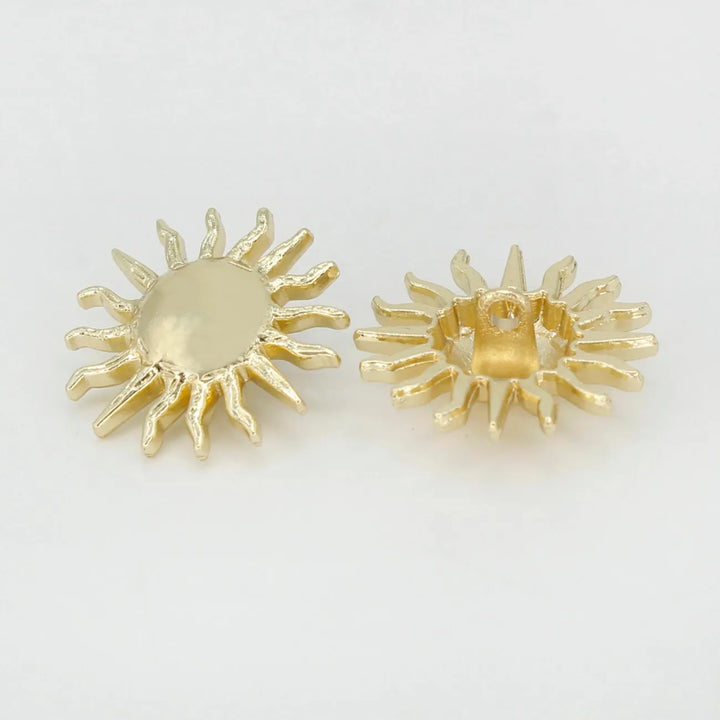 Golden Sunburst with Radiant Rays Metal Button | 25mm(40L)