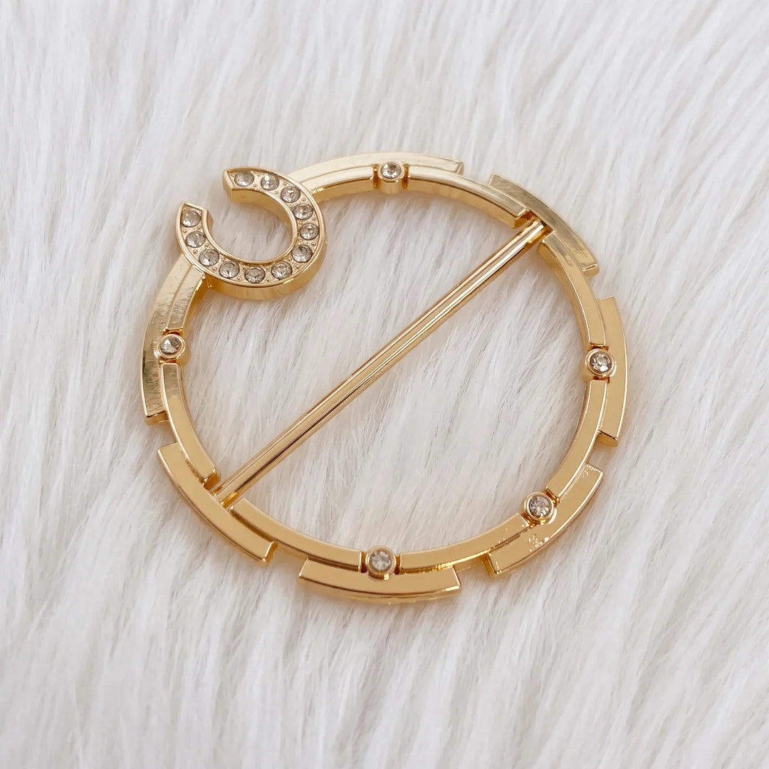 Crescent Moon Rhinestone Studded Round Belt Buckle