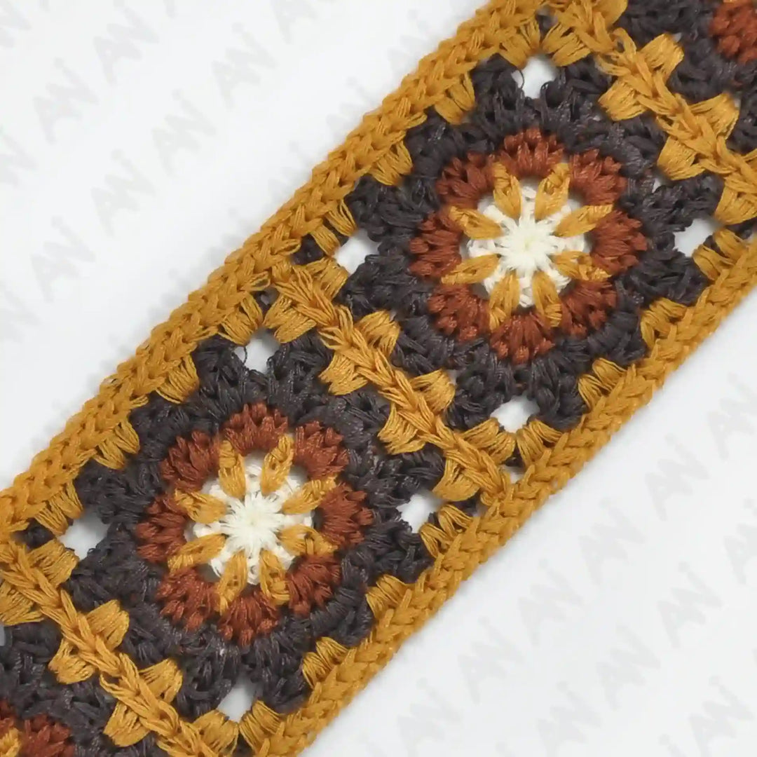 Crocheted Floral Motif Lace Trim | 2 Meter
