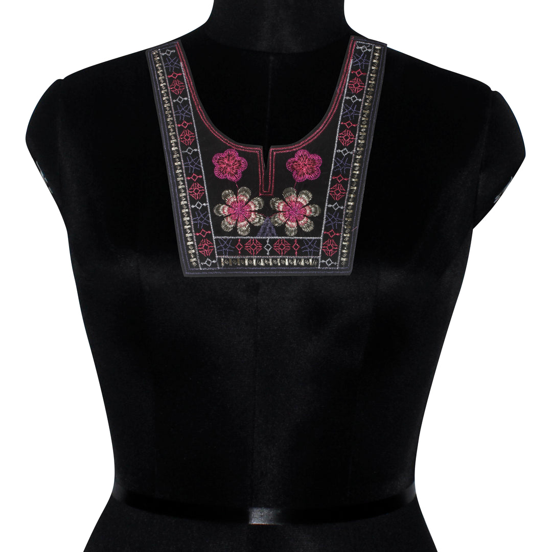 Delicate Floral Art Ethnic Neckline