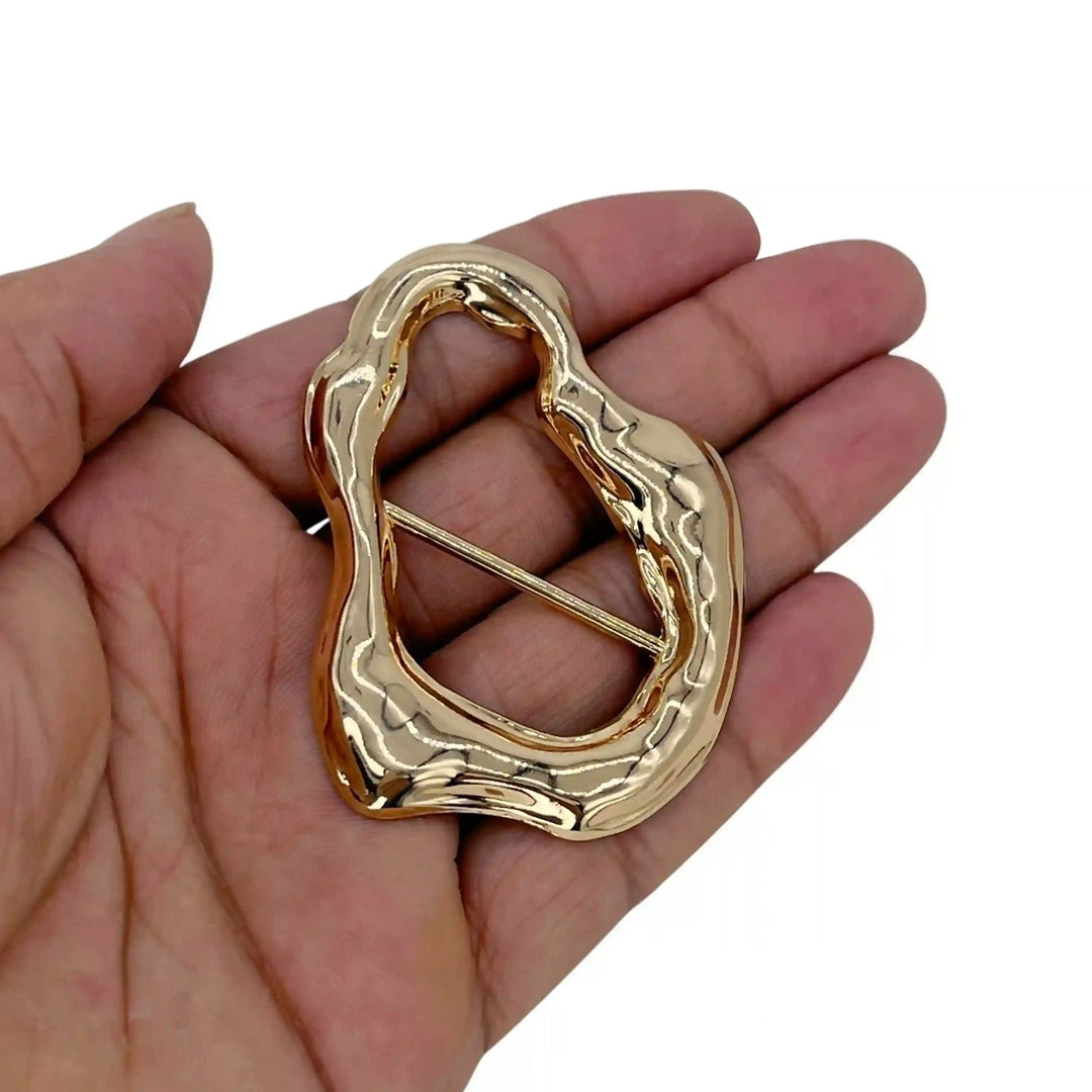 Fluid Metal Buckle