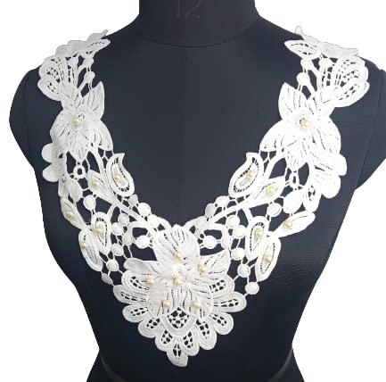 Art Nouveau Floral Lace Neckline