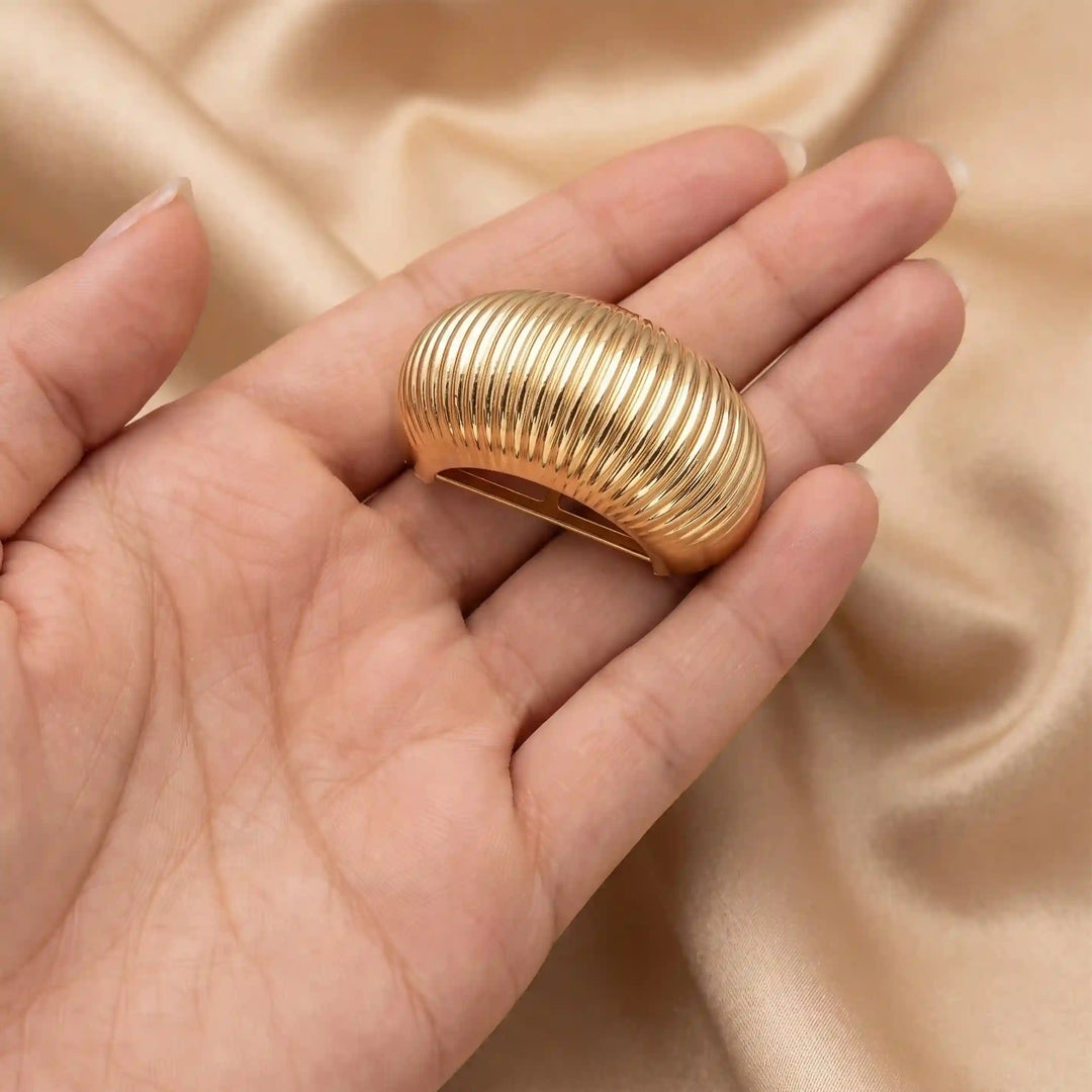 Ribbed Oval Slider Buckle