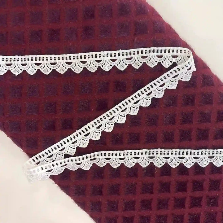 Gridwork Scallop Lace trim | 2 meter