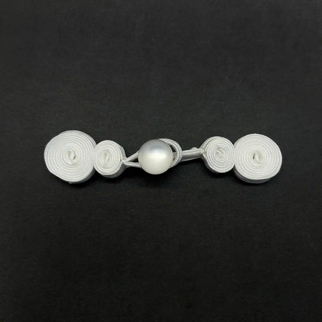 Pearl-Centered Spiral Frog Fastener