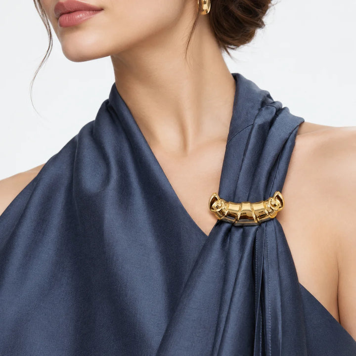 Curled Horn Ribbed Gold Scarf Ring Buckle
