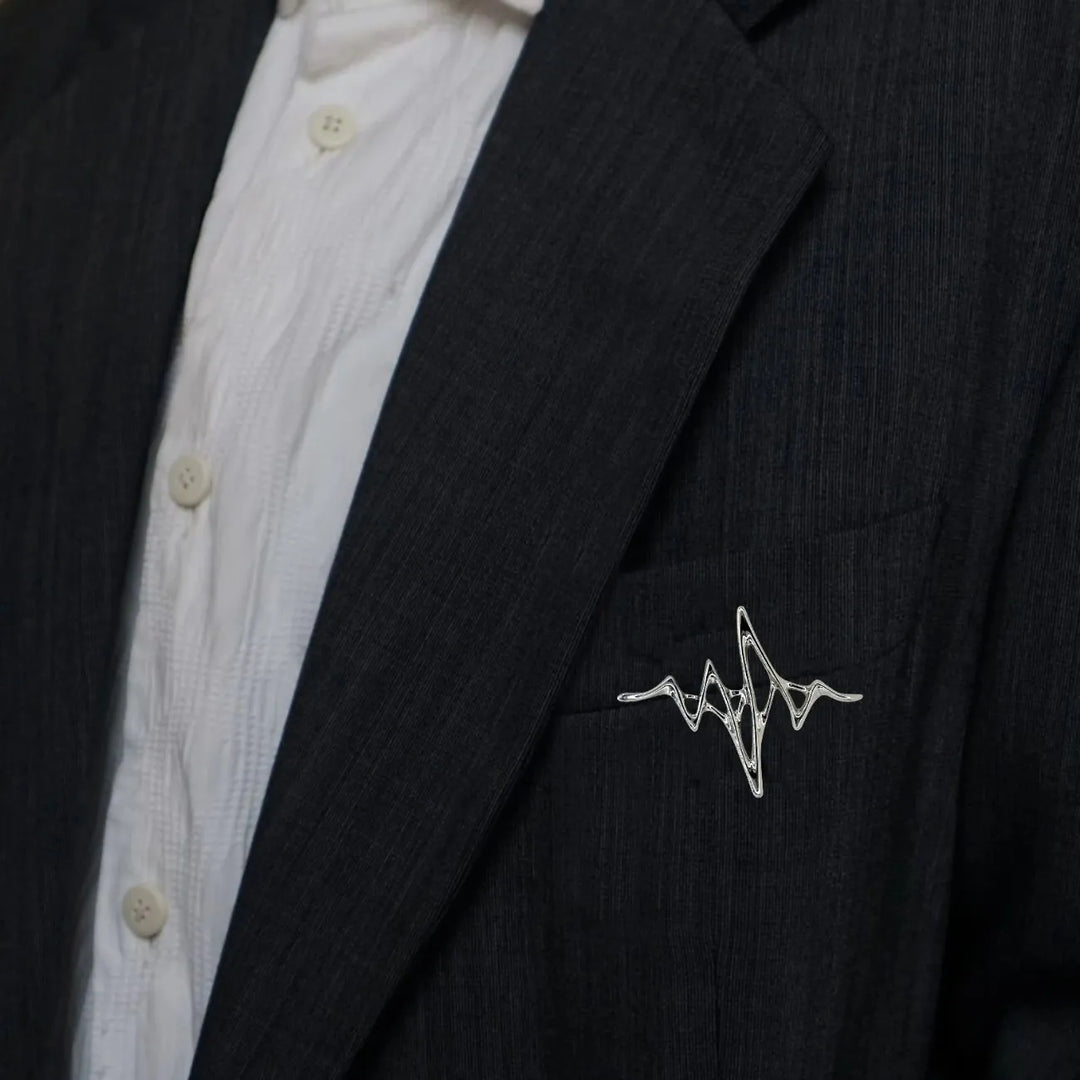 Silver Finish Wave Design Butterfly Clutch | 5.5cm x 7cm