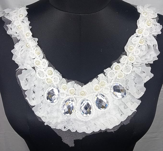 Floral Oval Diamond Luxury Neckline