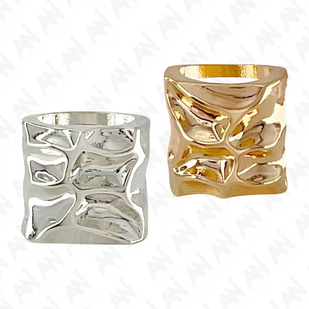 Ani Accessories Hammered Bead Metal Buckle gold and silver placing in the zooming image in the white background.