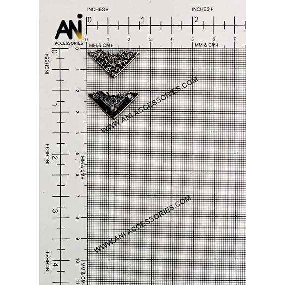 Ani Accessories |  2 black framed  triangle shaped collar tip dimension measuring  on Size chart graph