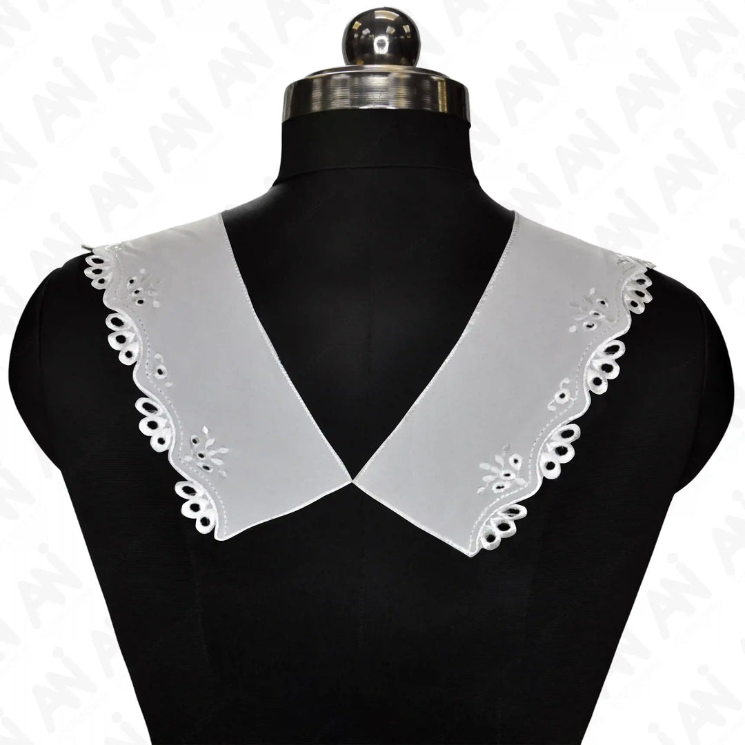 Ani Accessories elegant Broderie Anglaise V-Neck trim for dresses, tops and festive fashion sewing projects