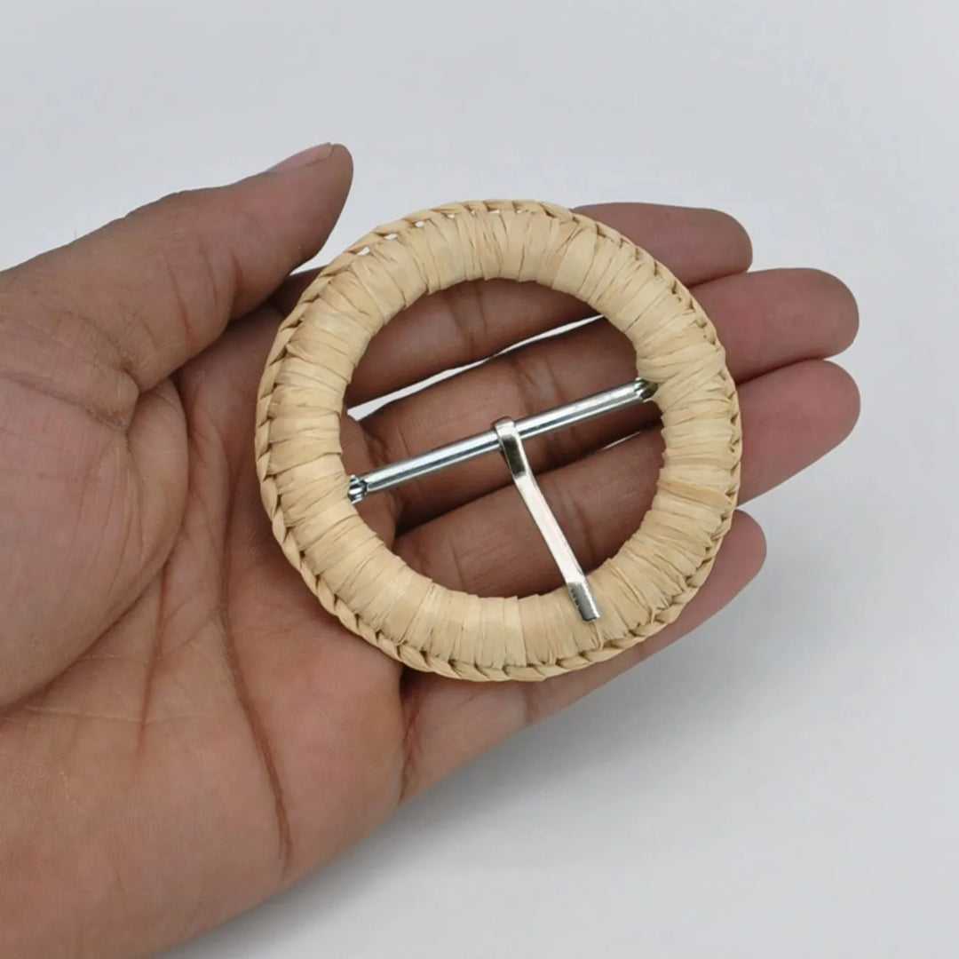 Ani Accessories round handcrafted straw buckle with metal pin 2.5 inch raffia buckle belts bags DIY decor