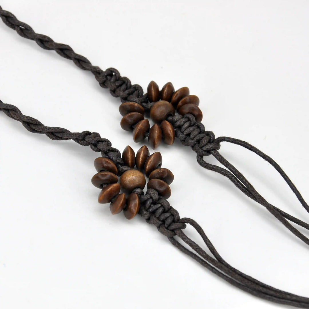 Ani Accessories women’s belt showing detailed design 