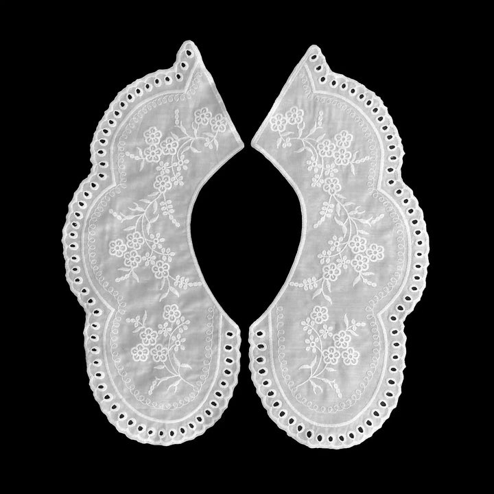 Embroidered Peter Pan Collar Applique