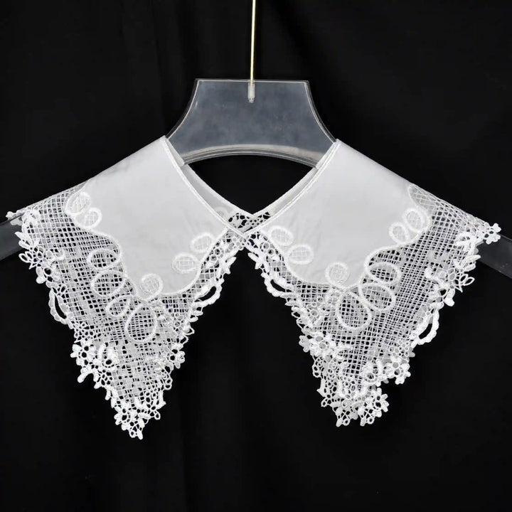 Chelsea Peter Pan Collar