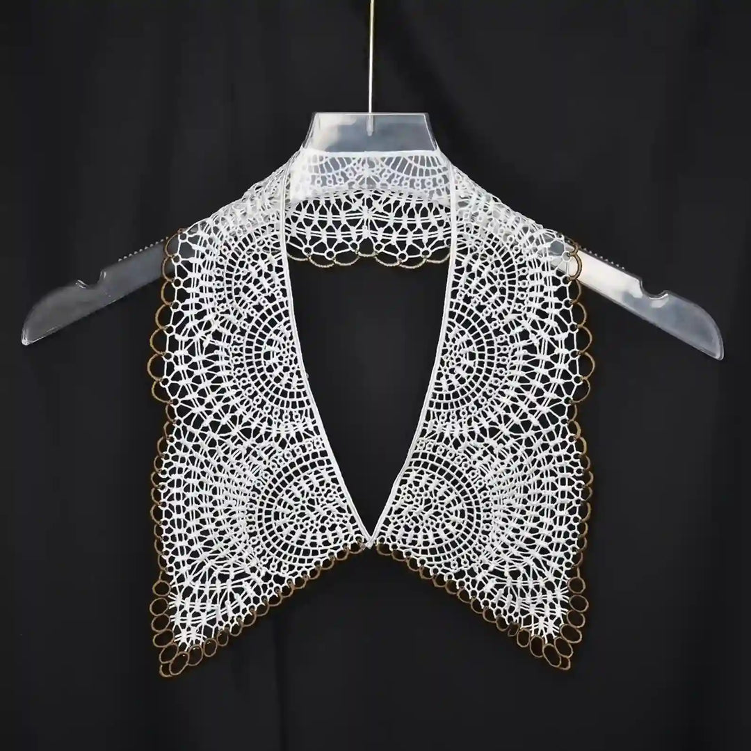 Cutwork Floral Puritan Collar