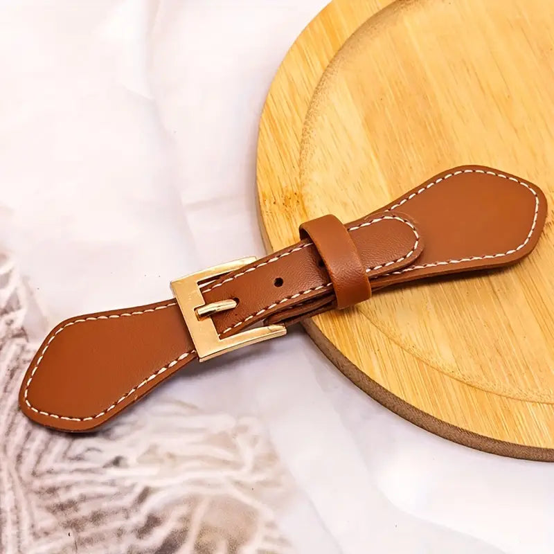 Contrast Stich Pu Prong Belt Buckle