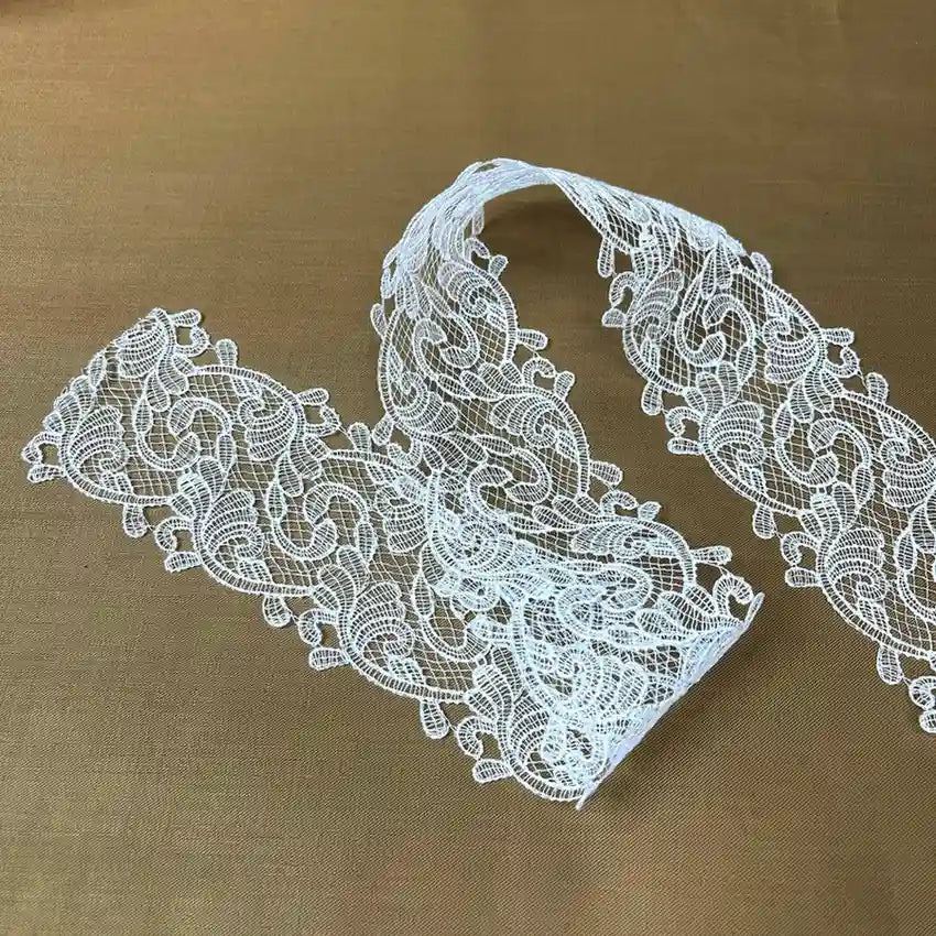 Classic Scroll Motif Lace Border | Width 8.6cm (3.4 inches) 86mm