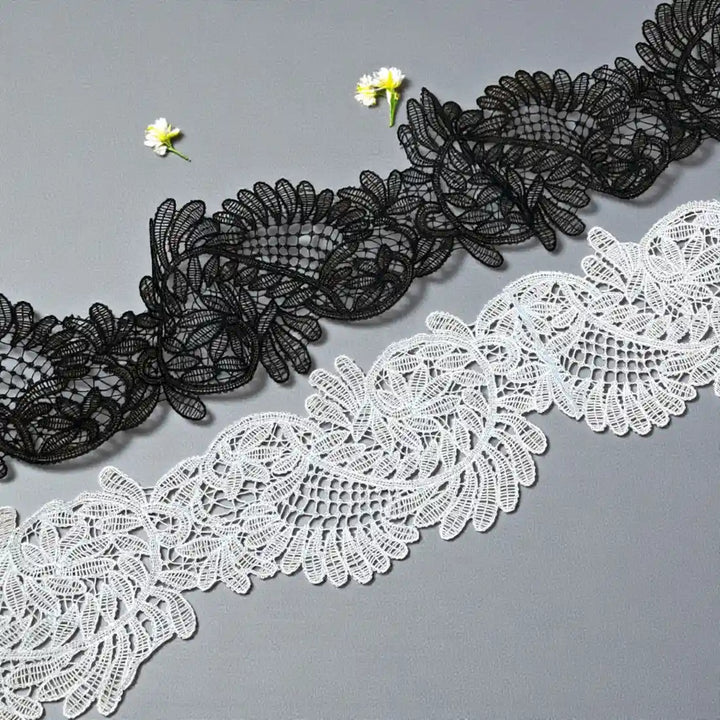 Decorative Leaf Pattern Lace Trim | Width 13.9cm (5.5 inches) 139mm