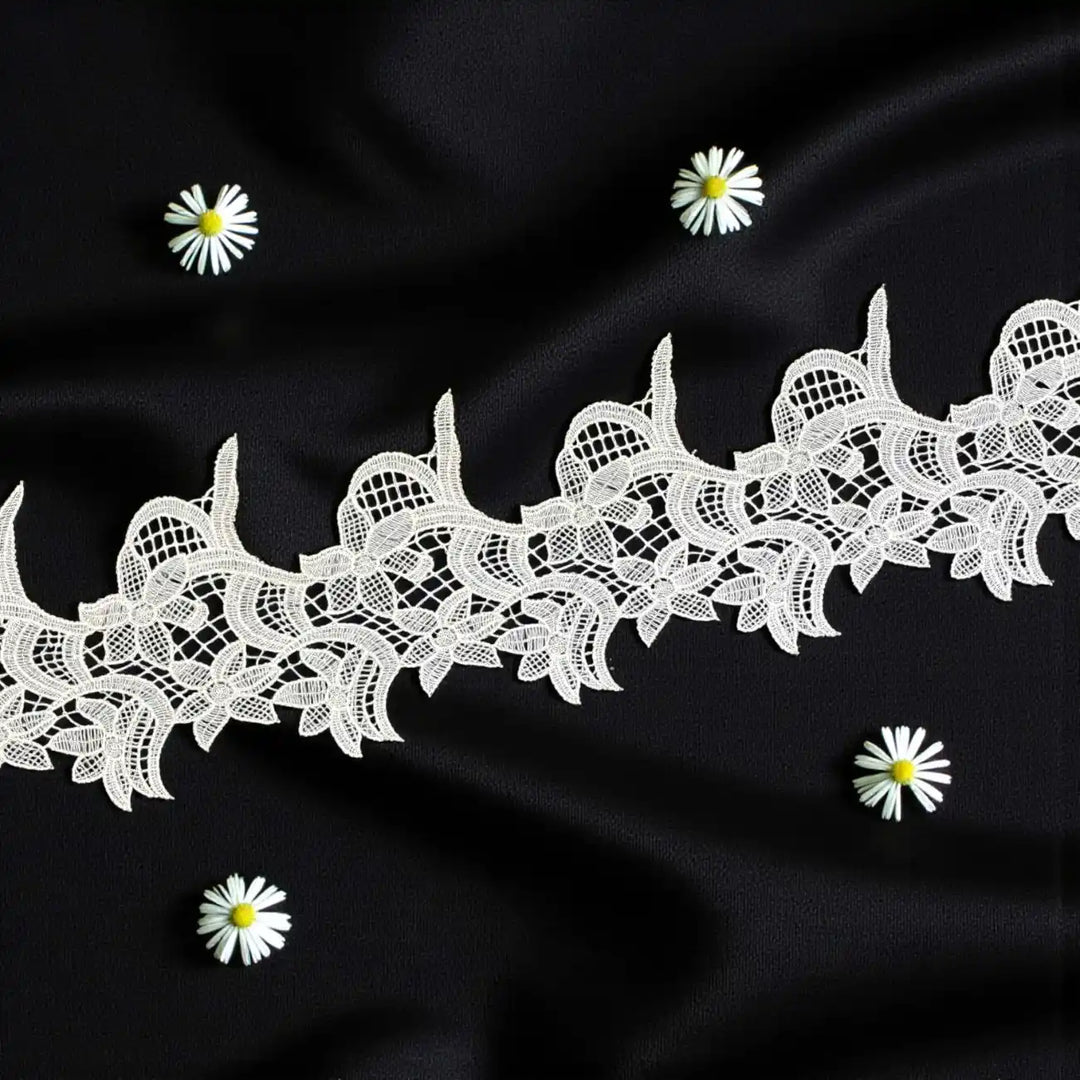 Graceful Leaf & Floral Lace | Width 17.7cm (7 inches) 177mm