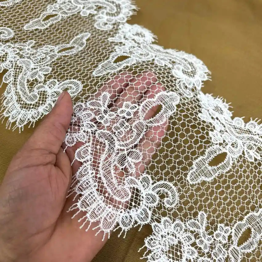 Graceful Lace with Floral Motifs | Width 21.5cm (8.5 inches) 215mm