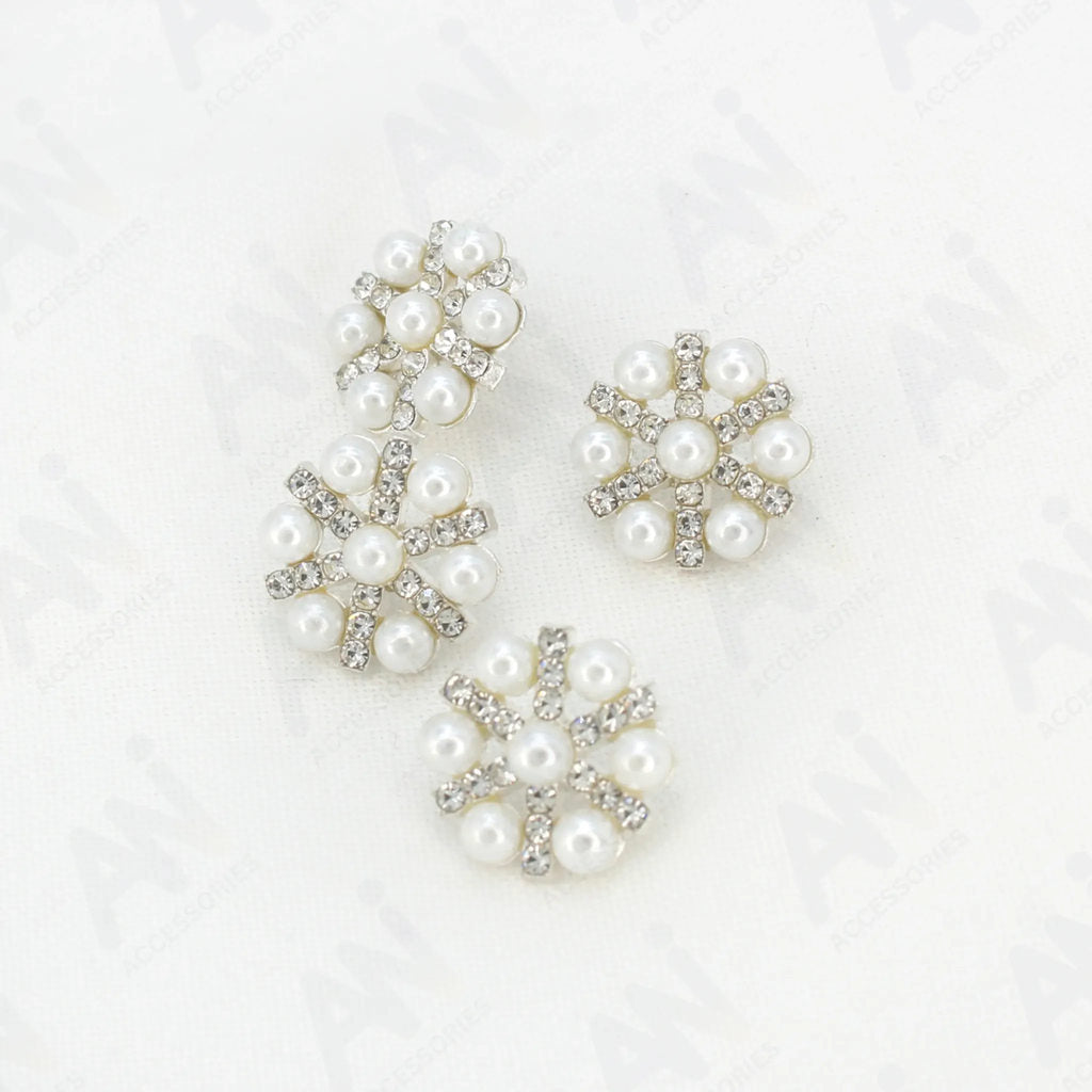 Pearl Rhinestone Silver Buttons | 17mm(27L)