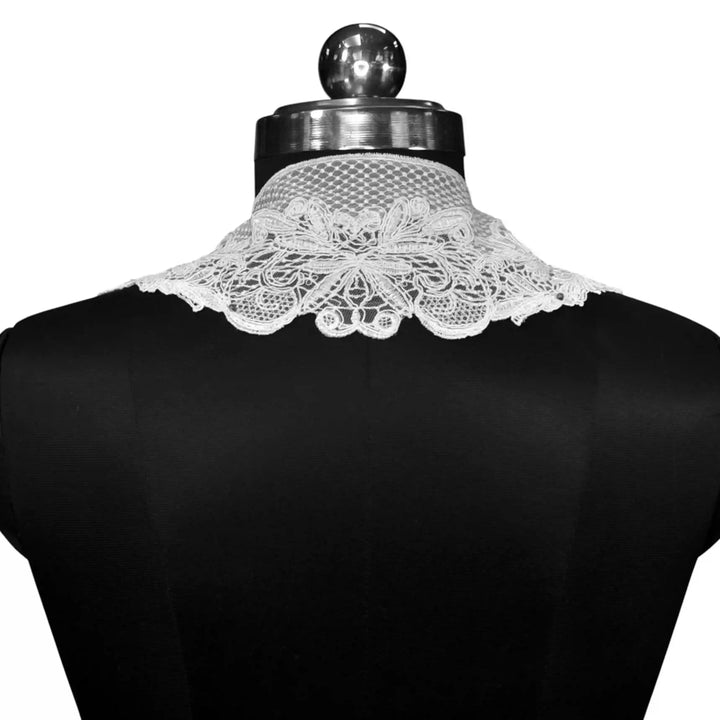 Floral Scalloped Peter Pan Collar