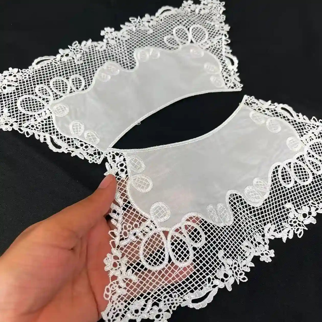 Chelsea Peter Pan Collar