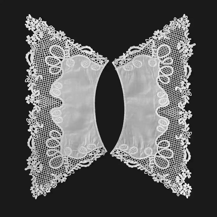 Chelsea Peter Pan Collar