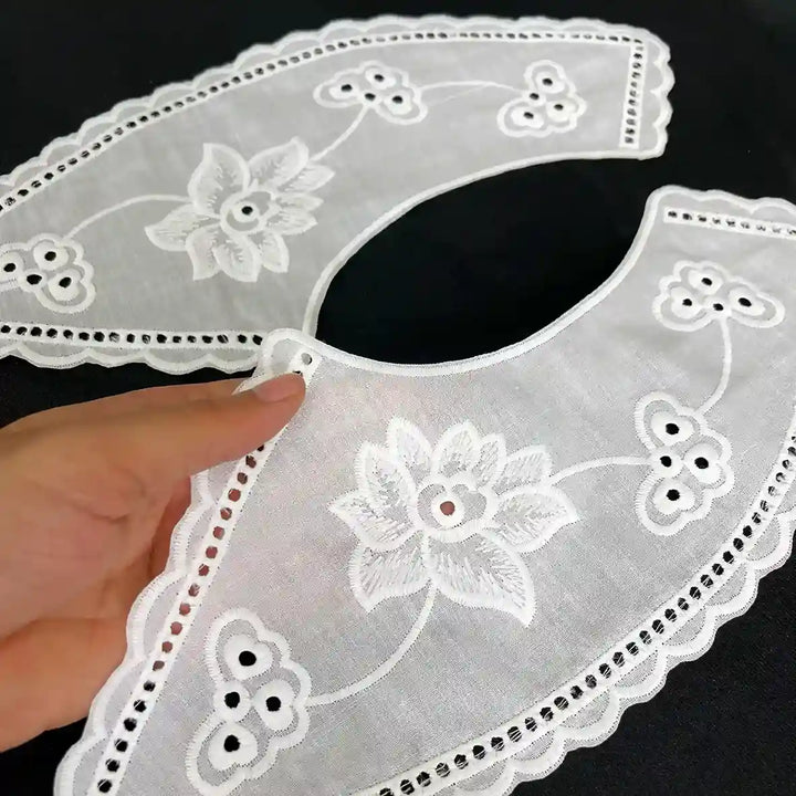 Venice Lace Peter Pan Appliqué