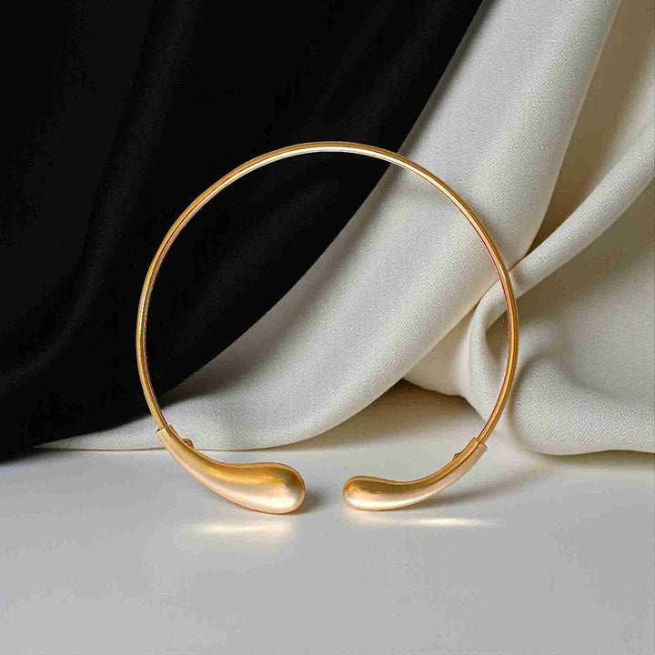 Hasli Choker Necklace – Bold Statement Metal Jewelry for Women