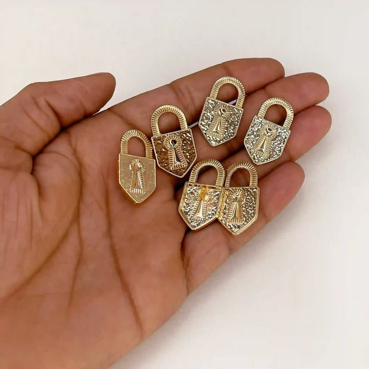 Decorative Lock Shank Buttons | 28mm(44L) M72