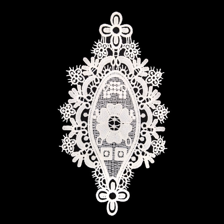 Intricate Oval Floral Frame Applique