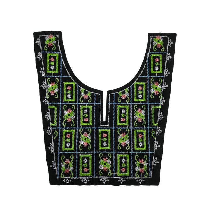 Geometrical floral embroidery neckline