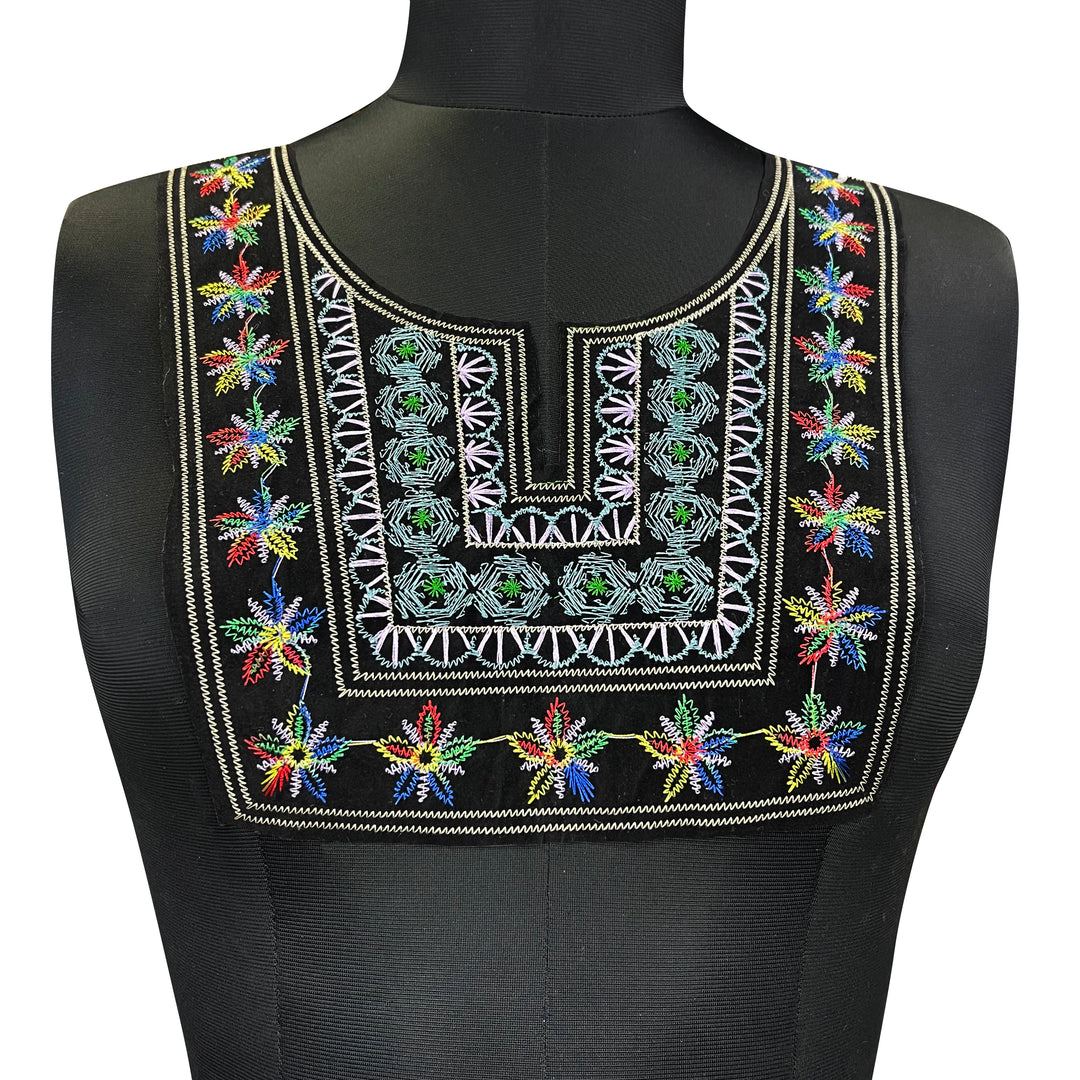 Ethnic style embroidery neckline 