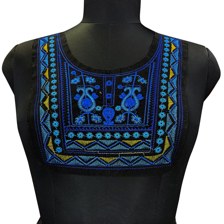 Blue paisley paradise design neckline