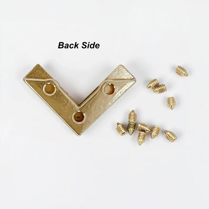 Black Enamel V Style Collar Tip