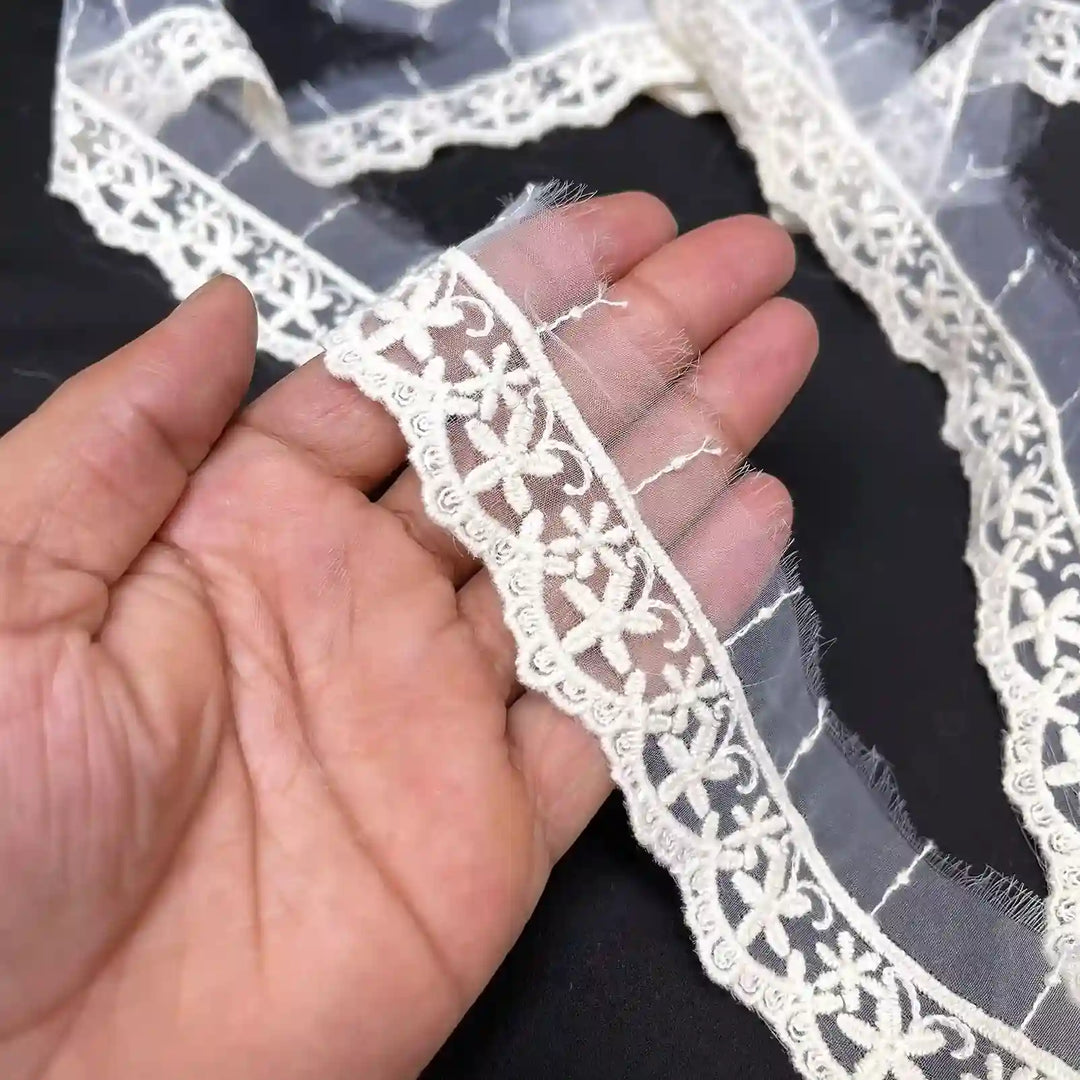Dainty Starflower Organza Lace | 2 Meters | CE-3