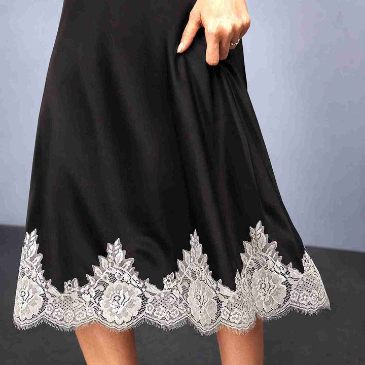 Floral Chantilly Lace Trim with Eyelash Edge | 3 Meters | FEL-5N