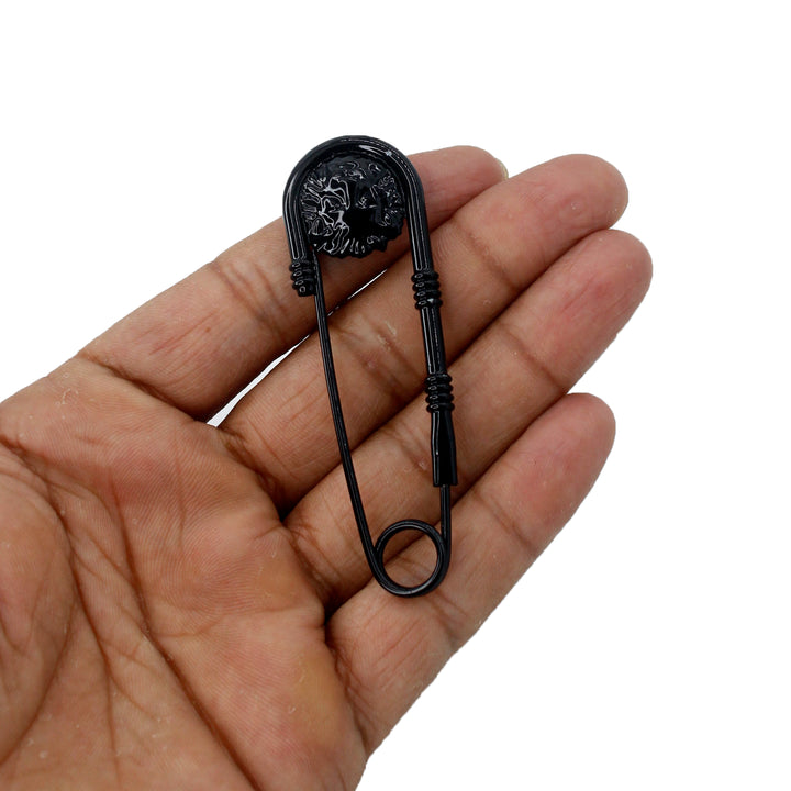 Black Color Lion Face Safety Pins