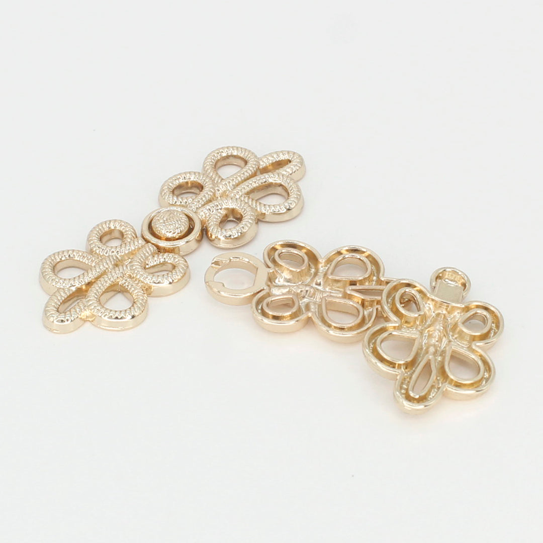 Fancy oriental knot design Frog closure metal button