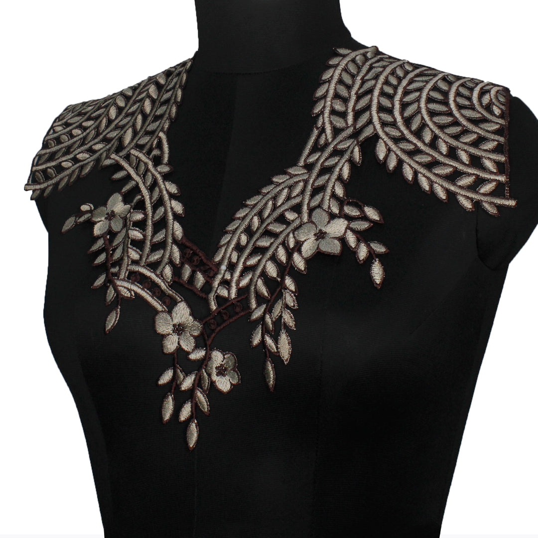 Leafy Design Ethnic Neckline